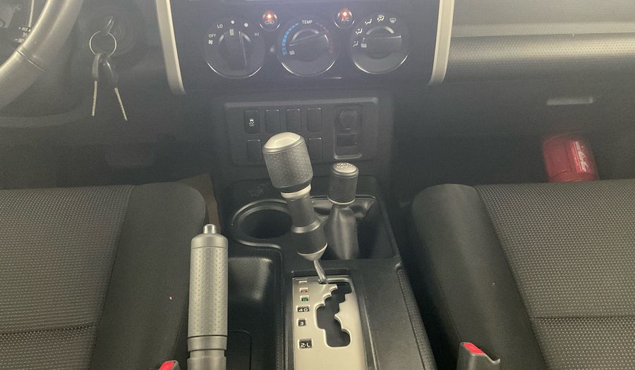 Toyota Fj Cruiser 4.0 GXR NAV AUTO RB 4WD Suv 2020