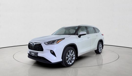 Toyota • Highlander
