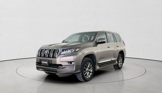 Toyota • Land Cruiser Prado
