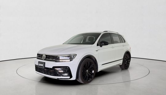 Volkswagen • Tiguan