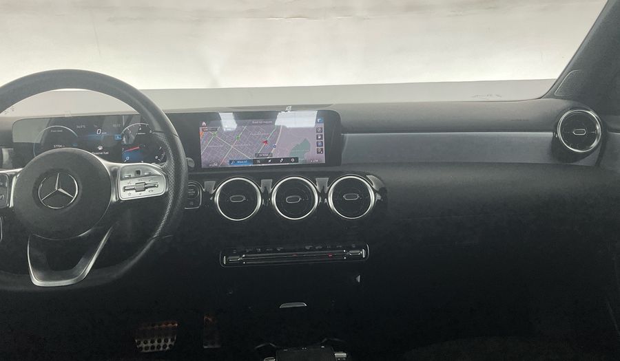 Mercedes Benz A-class 1.3 A 200 DCT PREMIUM PLUS Hatchback 2021