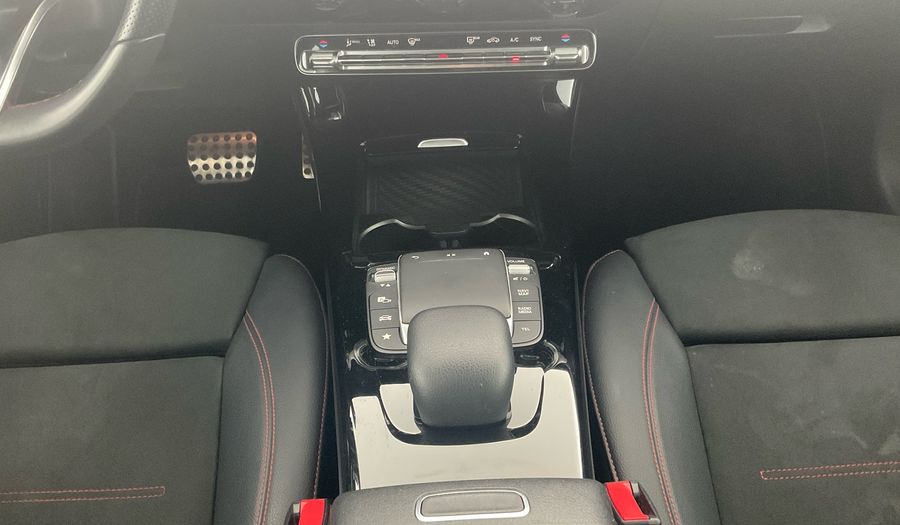 Mercedes Benz A-class 1.3 A 200 DCT PREMIUM PLUS Hatchback 2021