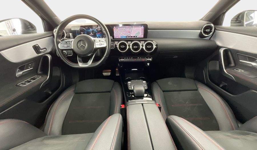 Mercedes Benz A-class 1.3 A 200 DCT PREMIUM PLUS Hatchback 2021