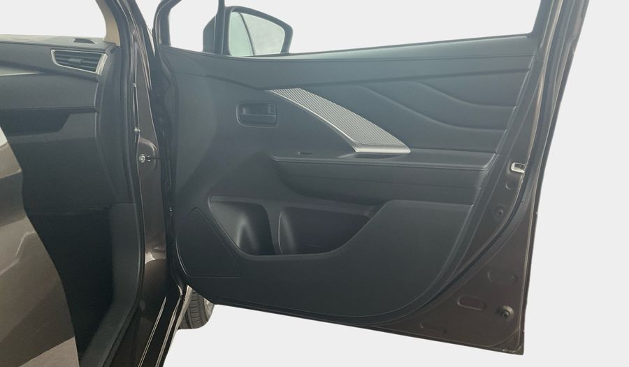 Mitsubishi Xpander 1.5 MEDIUM LINE AUTO Minivan 2021