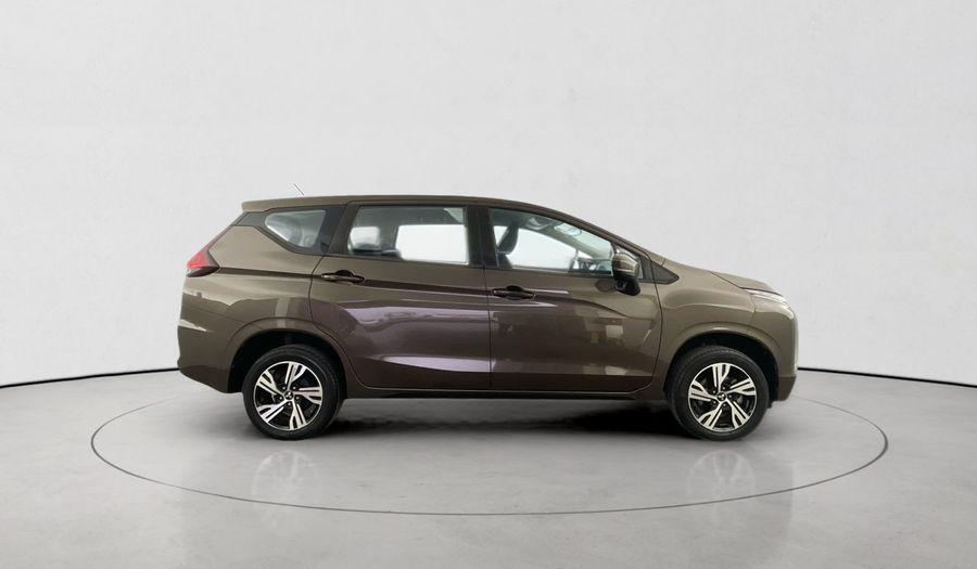 Mitsubishi Xpander 1.5 MEDIUM LINE AUTO Minivan 2021