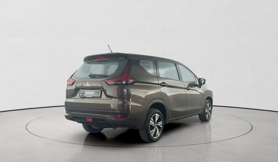 Mitsubishi Xpander 1.5 MEDIUM LINE AUTO Minivan 2021