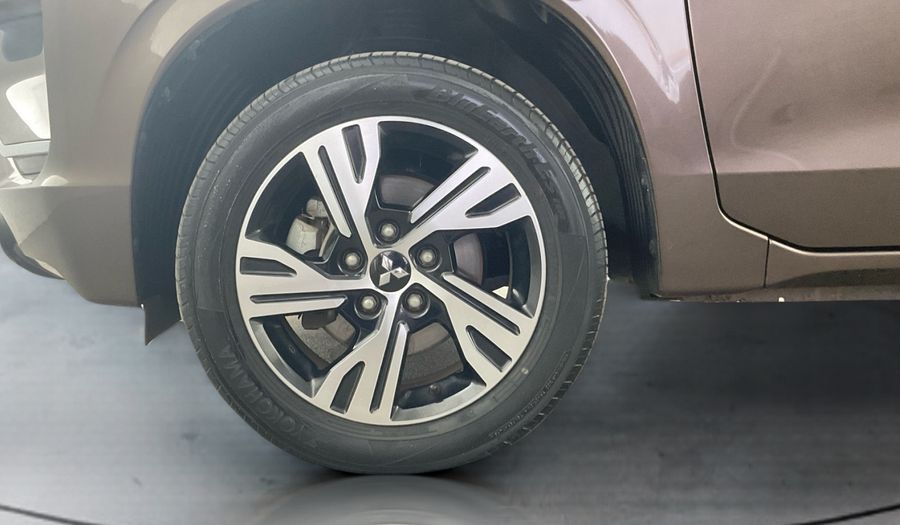 Mitsubishi Xpander 1.5 MEDIUM LINE AUTO Minivan 2021