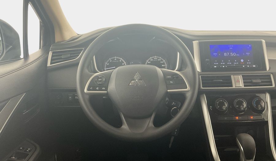 Mitsubishi Xpander 1.5 MEDIUM LINE AUTO Minivan 2021