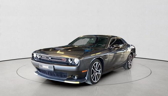 Dodge • Challenger