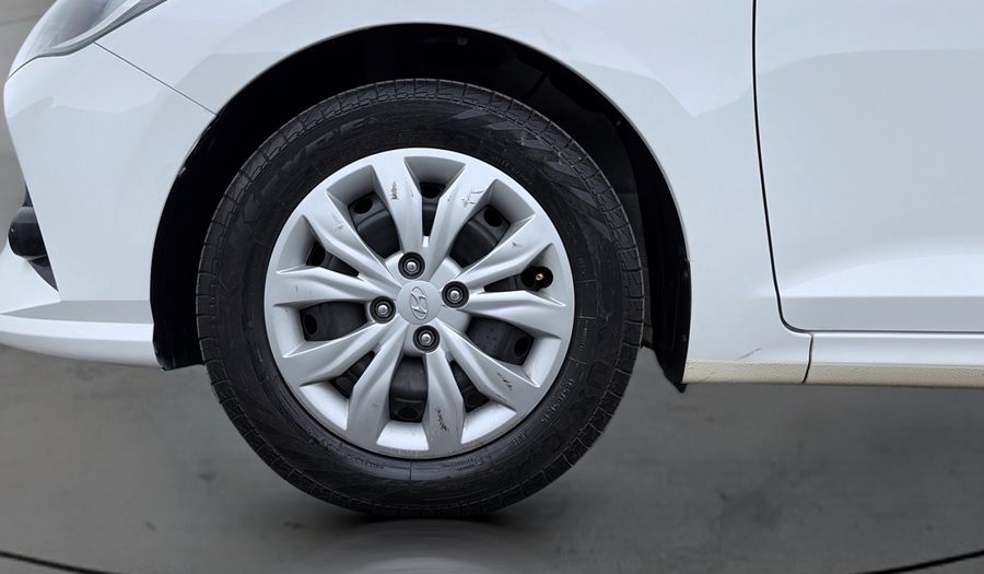 Hyundai Accent 1.6 AUTO GL SMART PLUS Sedan 2021