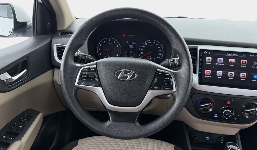 Hyundai Accent 1.6 AUTO GL SMART PLUS Sedan 2021