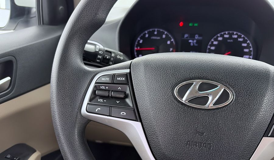 Hyundai Accent 1.6 AUTO GL SMART PLUS Sedan 2021