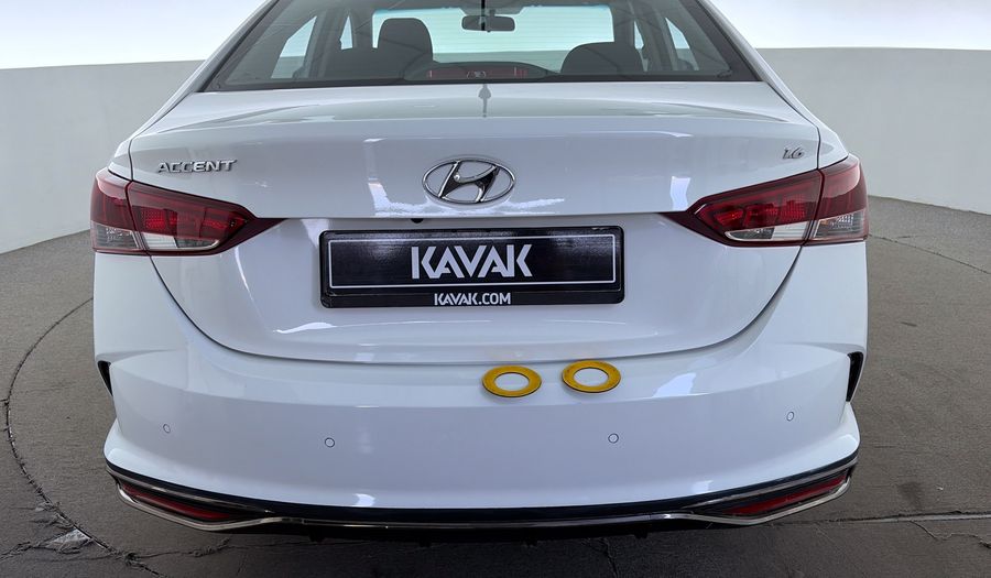 Hyundai Accent 1.6 AUTO GL SMART PLUS Sedan 2021
