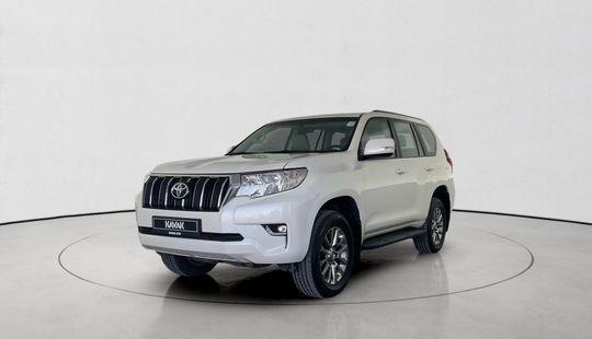 Toyota • Land Cruiser Prado