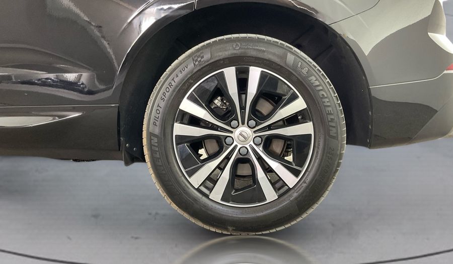 Volvo Xc60 2.0 T5 250 FWD MOMENTUM AUTO Suv 2021