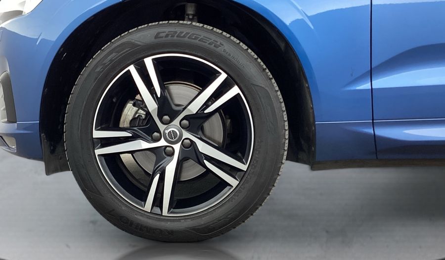 Volvo Xc60 2.0 T5 AWD R-DESIGN AUTO SRF Suv 2021