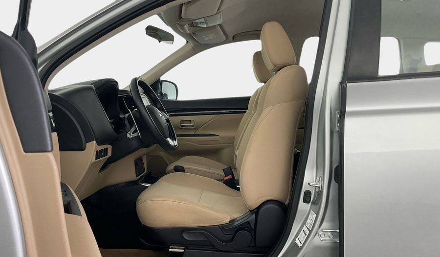 Mitsubishi Outlander GLX BASIC Suv 2022