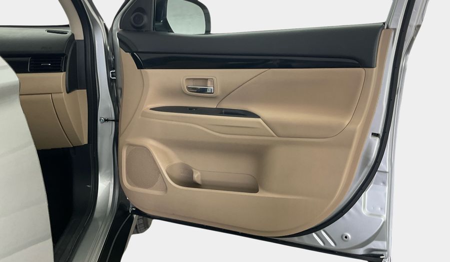 Mitsubishi Outlander GLX BASIC Suv 2022