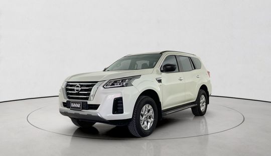 Nissan • X-terra