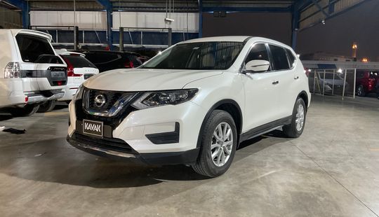 Nissan • X-Trail