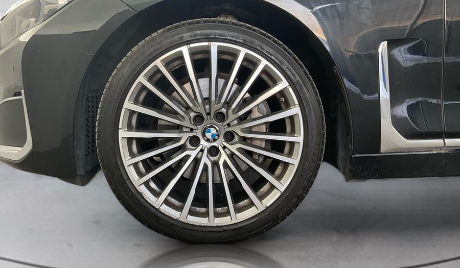Bmw Series 7 2.0 730LI PURE EXCELLENCE AUTO Sedan 2022
