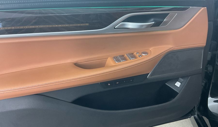 Bmw Series 7 2.0 730LI PURE EXCELLENCE AUTO Sedan 2022