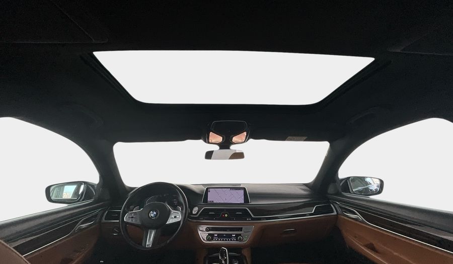 Bmw Series 7 2.0 730LI PURE EXCELLENCE AUTO Sedan 2022