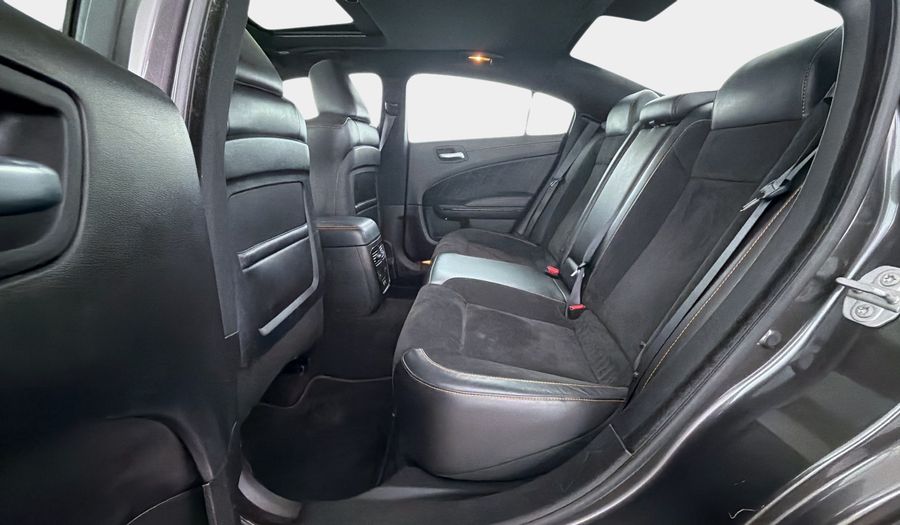Dodge Charger 3.6 GT AUTO ORANGE EDITION Sedan 2022