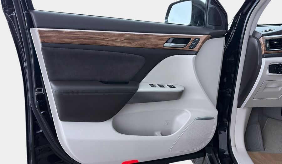 Gac Gs8 2.0T GL AUTO 7STR 4WD Suv 2022