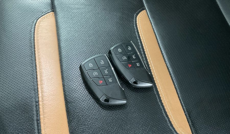 Gmc Yukon 5.3 AT4 SRF AIR RIDE 20 ALW DVD AUTO 4WD Suv 2022