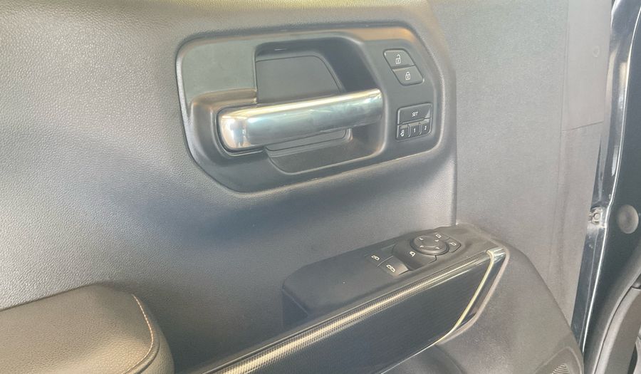 Gmc Sierra 5.3 4WD REGULAR CAB AT4 18 LTHR Pickup 2022