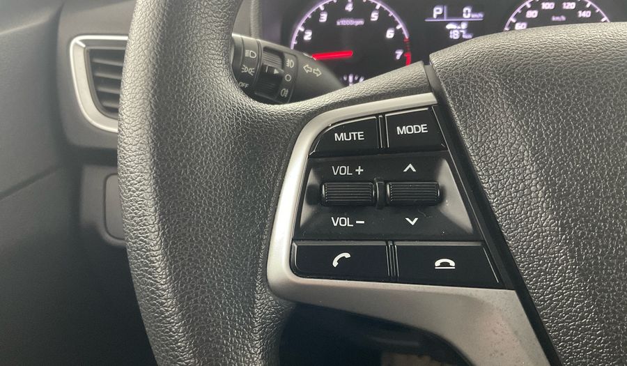 Hyundai Accent 1.6 AUTO GL SMART PLUS Sedan 2022