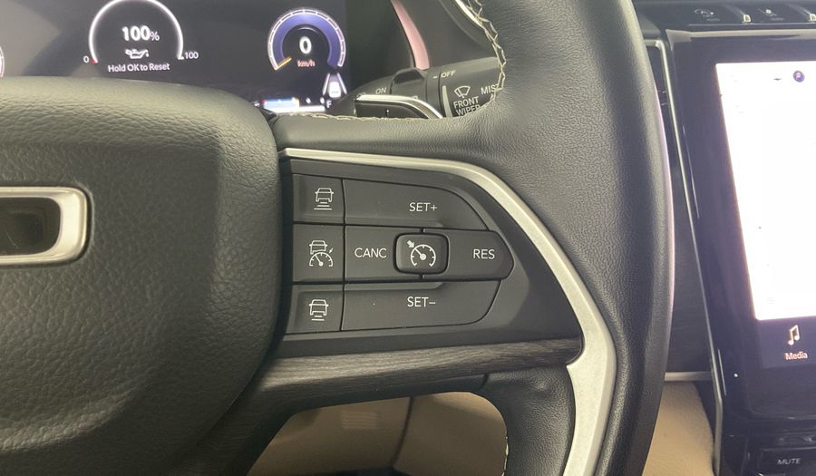 Jeep Grand Cherokee L 3.6 LIMITED 3 ROW 4WD AUTO Suv 2022