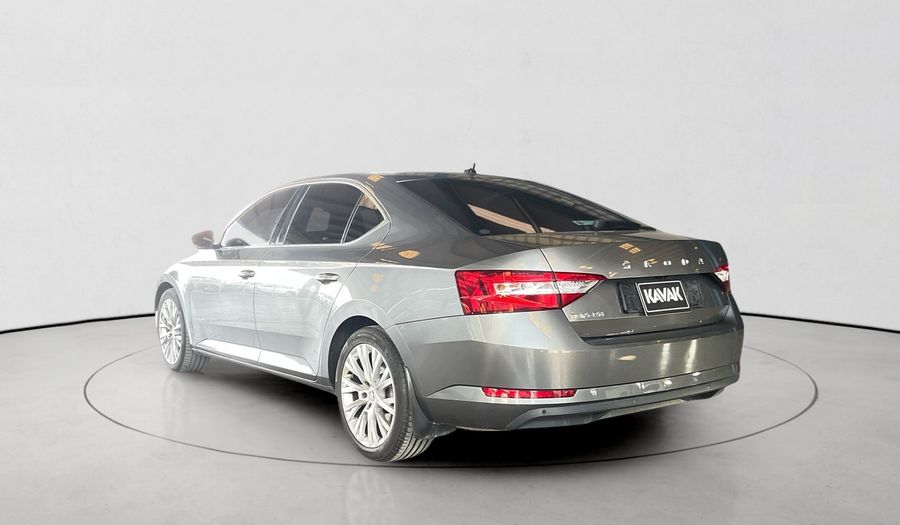 Skoda Superb 1.4 AMBITION Hatchback 2022