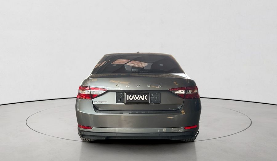 Skoda Superb 1.4 AMBITION Hatchback 2022