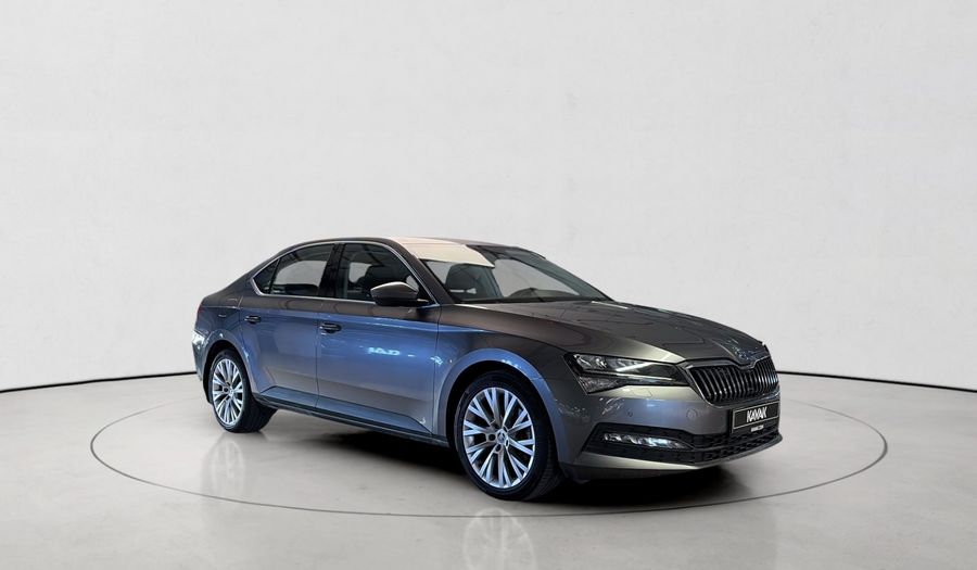 Skoda Superb 1.4 AMBITION Hatchback 2022