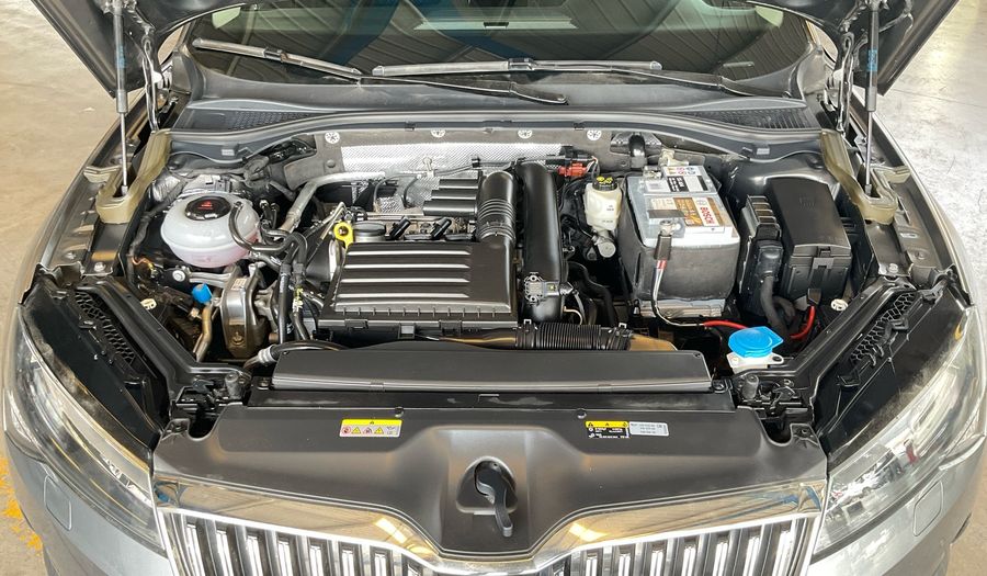 Skoda Superb 1.4 AMBITION Hatchback 2022