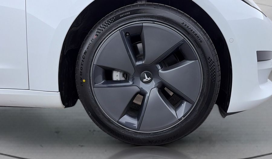 Tesla Model 3 BEV RWD Sedan 2022