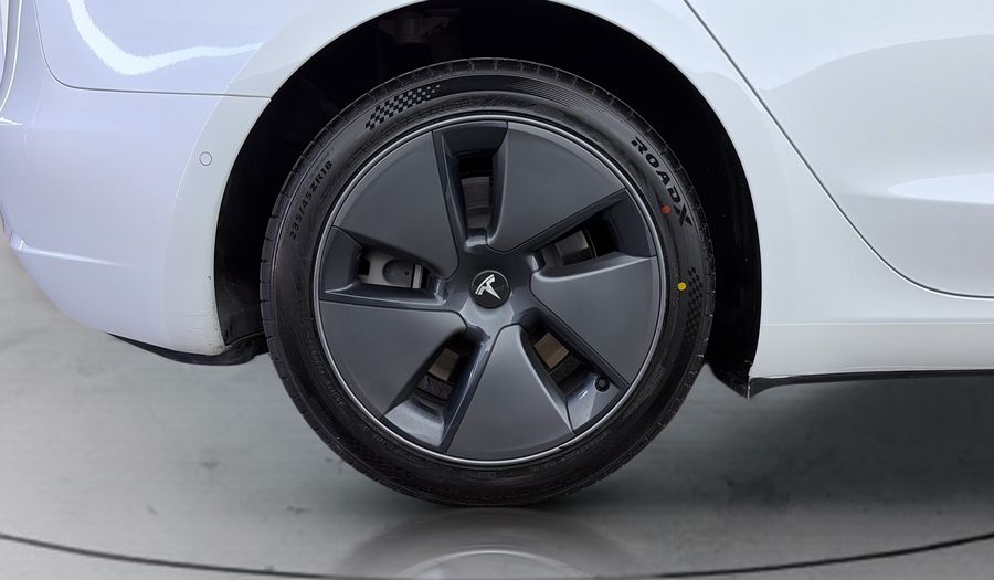 Tesla Model 3 BEV RWD Sedan 2022
