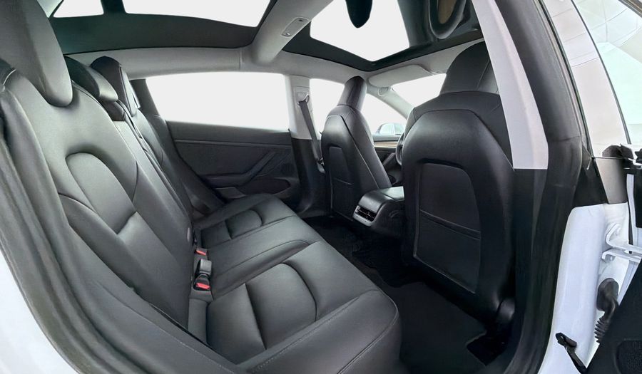 Tesla Model 3 BEV RWD Sedan 2022