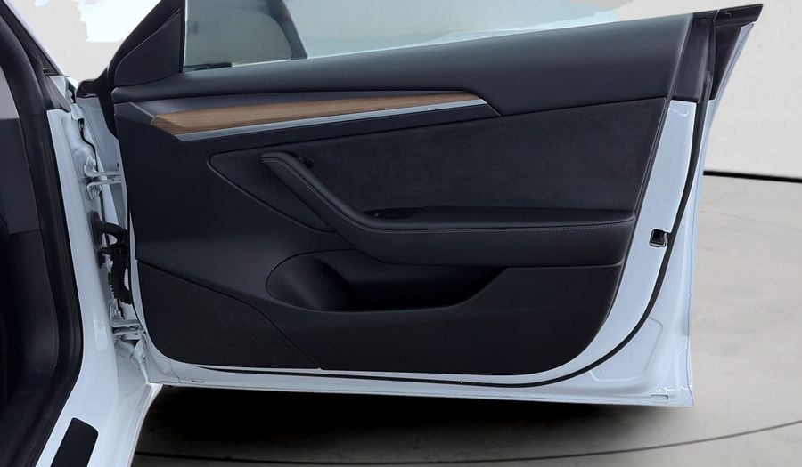 Tesla Model 3 BEV RWD Sedan 2022