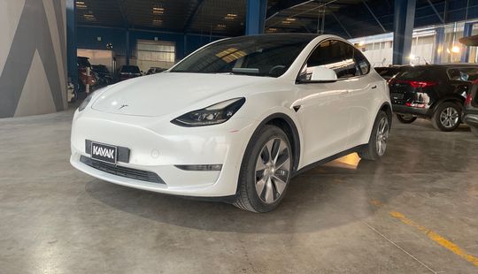 Tesla • Model Y