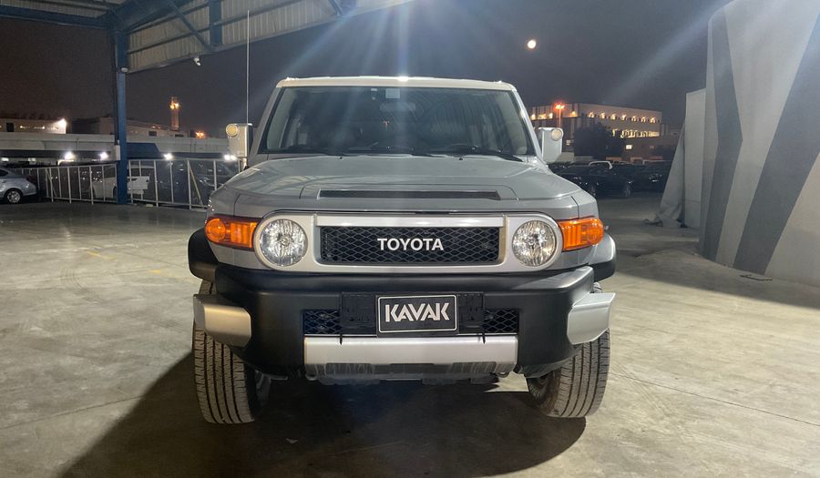 Toyota Fj Cruiser 4.0 GXR NAV AUTO RA 4WD Suv 2022