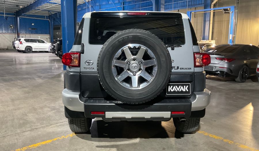 Toyota Fj Cruiser 4.0 GXR NAV AUTO RA 4WD Suv 2022