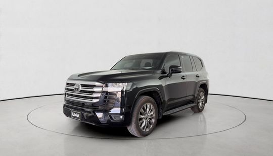 Toyota • Land Cruiser