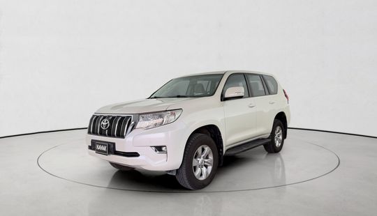 Toyota • Land Cruiser Prado