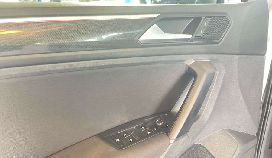 Volkswagen Tiguan 1.4 TSI DSG LIFE Suv 2022