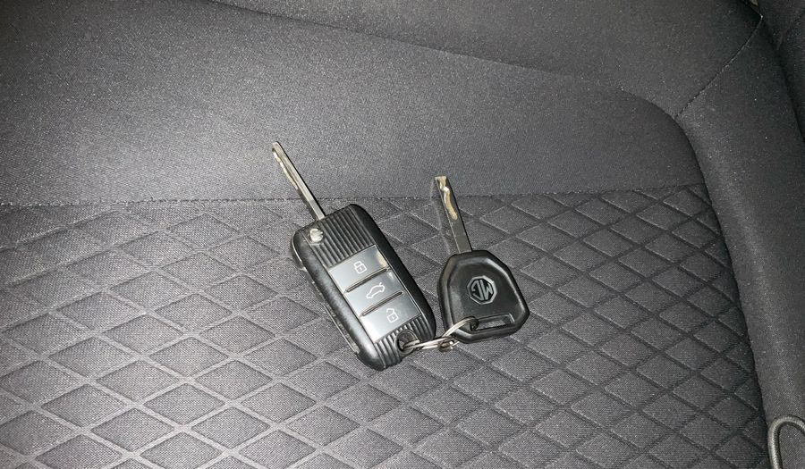 Mg Mg5 1.5 AUTO STD Sedan 2023