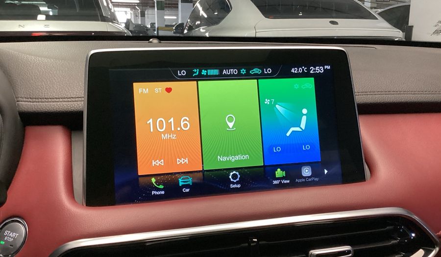 Mg Hs TROPHY Suv 2023