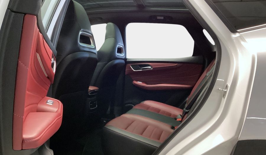 Mg Hs TROPHY Suv 2023